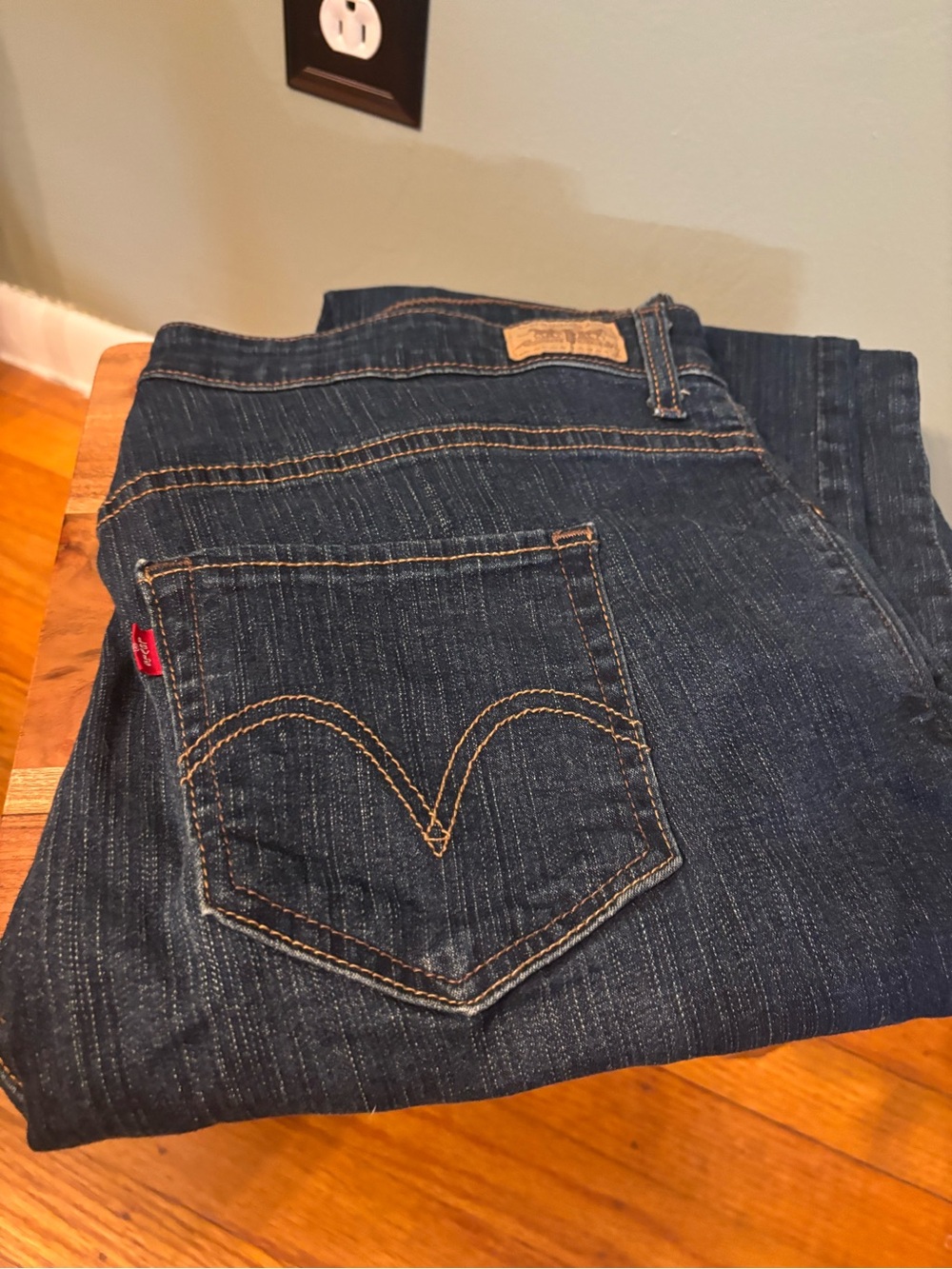 Levi's Navy Blue Women's Straight Leg Jeans